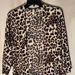 NWOT leopard‎ print short kimono style jacket, size small